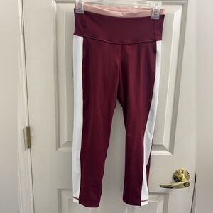 Old Navy Active Go Dry Burgundy and White crop Leggings